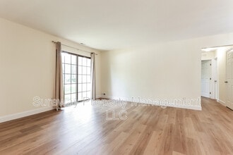 129A Arden Ct in Mount Laurel, NJ - Building Photo - Building Photo