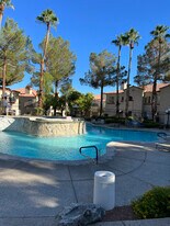 517 Indian Bluff St in Las Vegas, NV - Building Photo