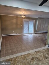 65 Silverspruce Rd in Levittown, PA - Building Photo - Building Photo