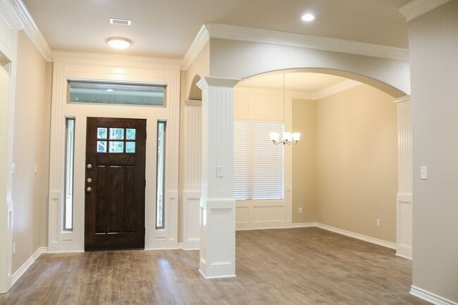 3915 Old Omen Rd in Tyler, TX - Building Photo - Building Photo