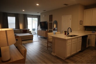 7887 Merchants Way in Jacksonville, FL - Building Photo - Building Photo