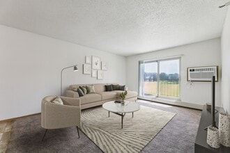 Champlin Drive & Elmcreek in Champlin, MN - Building Photo - Building Photo