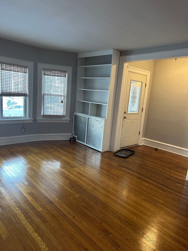 783 Potomac Ave, Unit First floor in Buffalo, NY - Foto de edificio - Building Photo