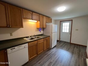 207 W Main St in Richmondville, NY - Building Photo - Building Photo