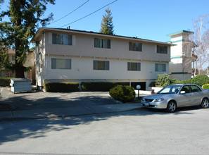 Park West Apartments in Palo Alto, CA - Building Photo - Building Photo