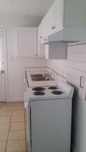 733 Trollingwood Hawfields Rd in Mebane, NC - Building Photo - Building Photo