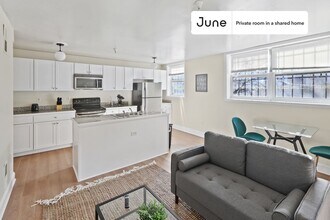 Room in Shared 2 bed/2 bath home in Washington, DC - Building Photo - Building Photo