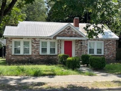 property at 209 E Howard St