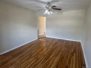 25-56-56 72nd St in Queens, NY - Building Photo - Building Photo