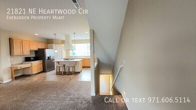 21821 NE Heartwood Cir in Fairview, OR - Building Photo - Building Photo