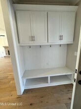 115 Southern Oak Wy in Canton, MS - Foto de edificio - Building Photo