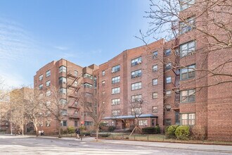 3441 78th St in Flushing, NY - Building Photo - Building Photo