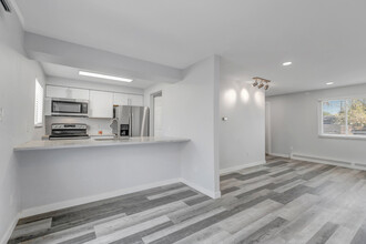 211 Julian St, Unit 1 in Denver, CO - Building Photo - Building Photo