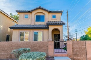 240 Wilted Jasmine Ct in Las Vegas, NV - Building Photo