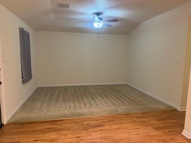 1509 Lakeview Dr in Lockhart, TX - Building Photo - Building Photo