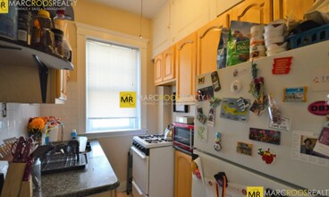 319 Allston St, Unit 4 in Boston, MA - Foto de edificio - Building Photo