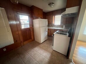 3103 Burleson Rd, Unit B in Austin, TX - Building Photo - Building Photo