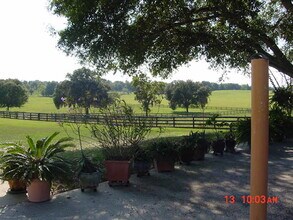 5212 Bertsville Rd in Lady Lake, FL - Building Photo - Building Photo