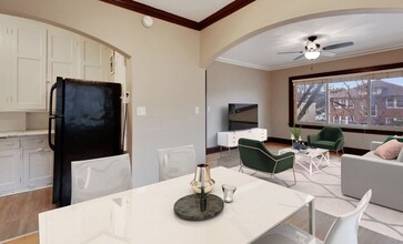 1610 Charles in St. Paul, MN - Building Photo - Building Photo