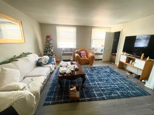 5703 Charles St, Unit Unit2