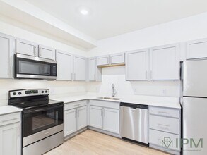 Fairway Flats Apartments in York, PA - Building Photo - Interior Photo