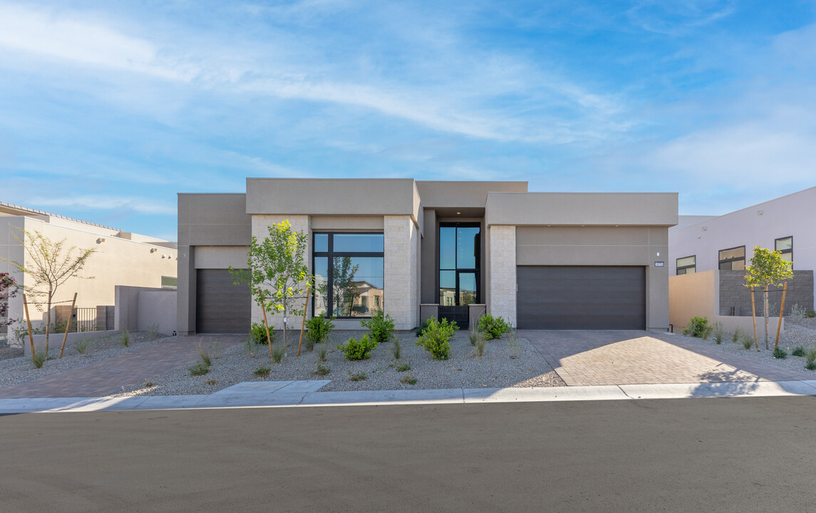 10753 Agate Clfs Ave in Las Vegas, NV - Building Photo