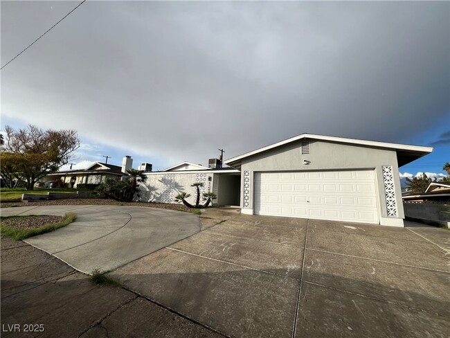 property at 3140 Hebard Dr