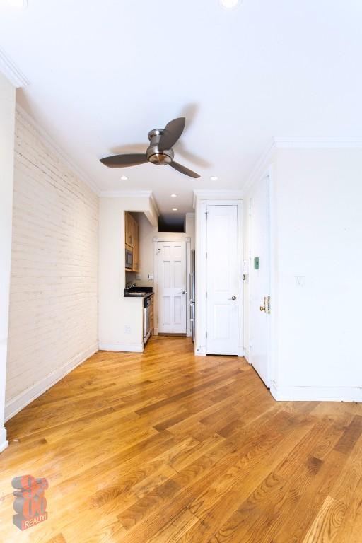 279 E 10th St in New York, NY - Building Photo - Building Photo