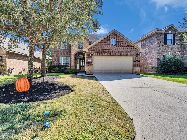 114 N Hawkhurst Cir in Magnolia, TX - Building Photo - Building Photo