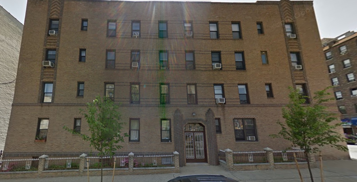 25-75 33rd St in Astoria, NY - Foto de edificio