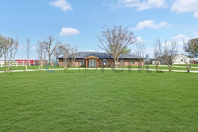 property at 2404 TX-289