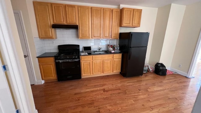 673 Watkins St in Brooklyn, NY - Building Photo - Building Photo