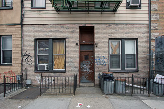 94 Central Ave in Brooklyn, NY - Building Photo - Building Photo