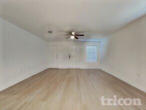 5711 Raven Pl in San Antonio, TX - Building Photo - Building Photo