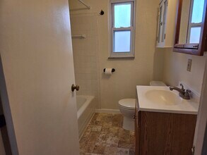 813 4th St in Verona, PA - Building Photo - Building Photo