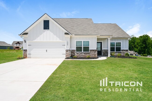property at 1004 Claas Wy