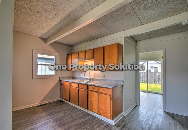 1333 Logan St in Hammond, IN - Building Photo - Building Photo