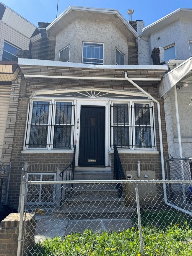 property at 1016 S 56th St