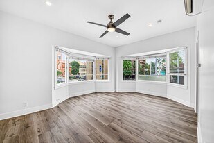 405 W 3rd St, Unit E in Long Beach, CA - Building Photo