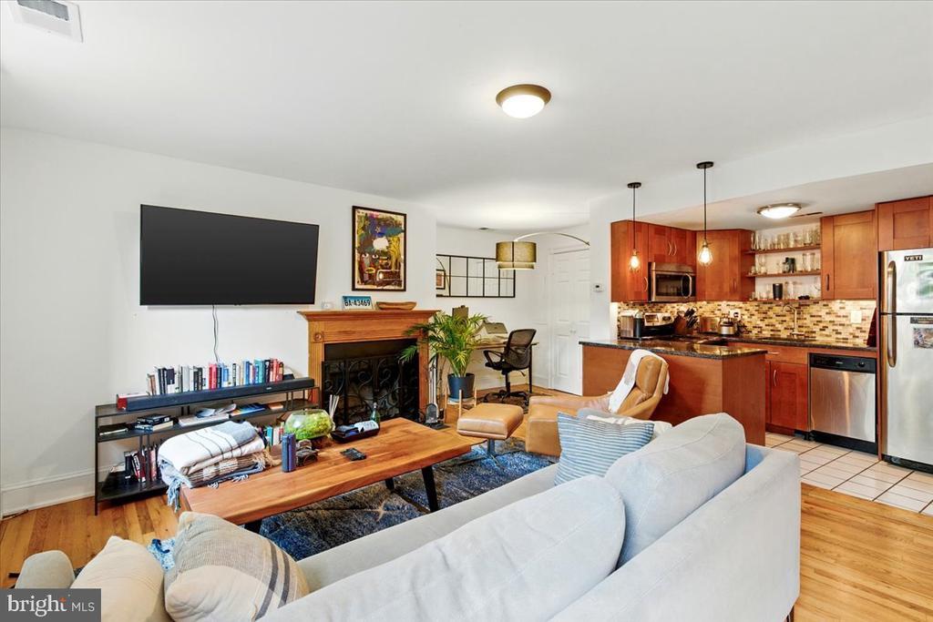 901 South Carolina Ave SE in Washington, DC - Building Photo