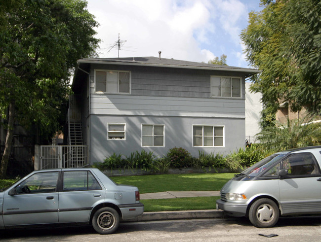 1361 Kelton Ave in Los Angeles, CA - Building Photo - Building Photo