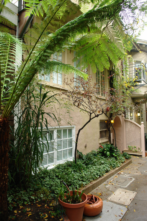 72 Macondray Ln in San Francisco, CA - Foto de edificio