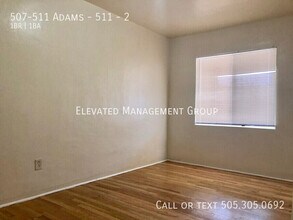507-511 Adams St NE in Albuquerque, NM - Foto de edificio - Building Photo