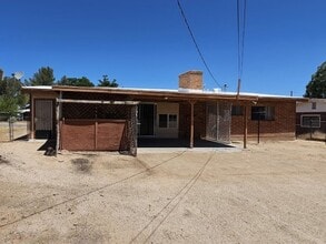 610 E Post Rd in Benson, AZ - Building Photo - Building Photo