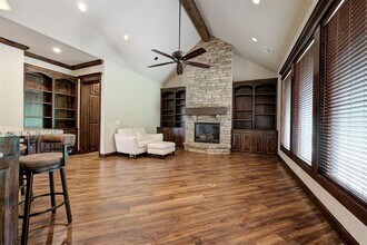 22090 White Pine Cir in Edmond, OK - Building Photo - Building Photo
