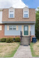 1134 Mountain View Dr in Harrisonburg, VA - Building Photo