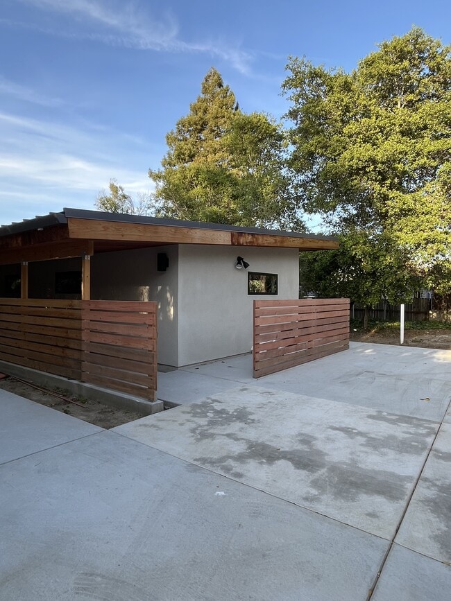 property at 313 Del Mar Ct
