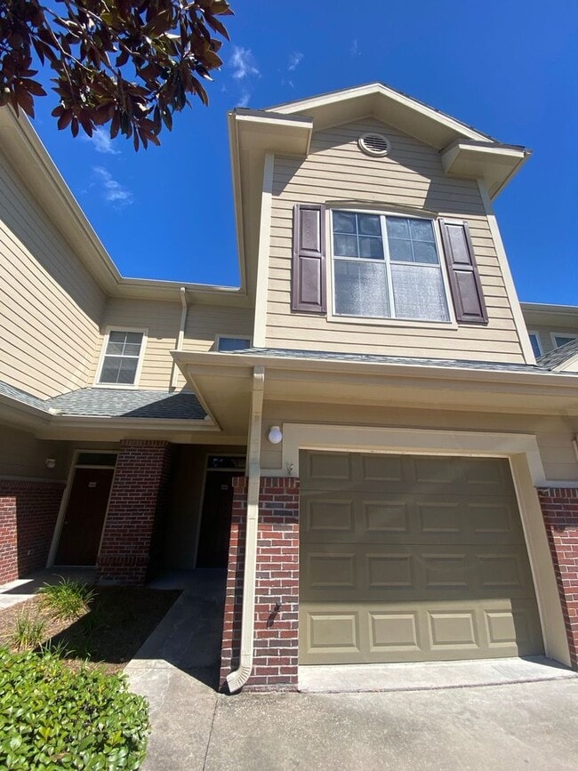 1403 Baldwin Rowe Cir