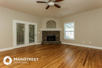 90 Stiles Dr in Dallas, GA - Building Photo - Building Photo