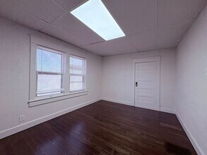 1416 S Hardy Ave in Independence, MO - Building Photo - Building Photo